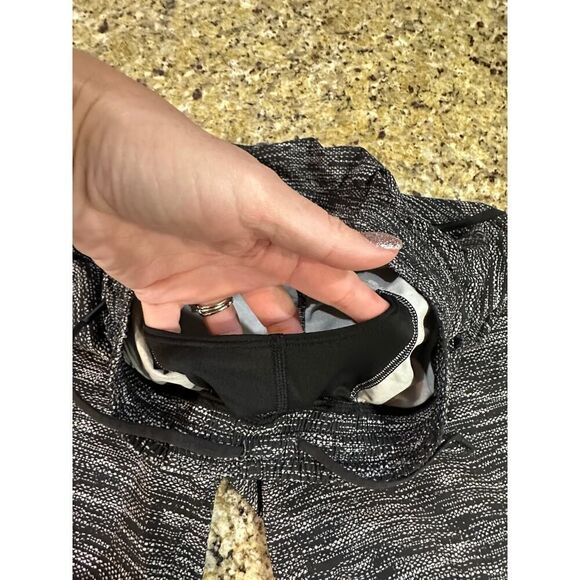 Lululemon Men Medium 9” Pace Breaker Unlined Jacquard Black White Running Shorts - Picture 8 of 15